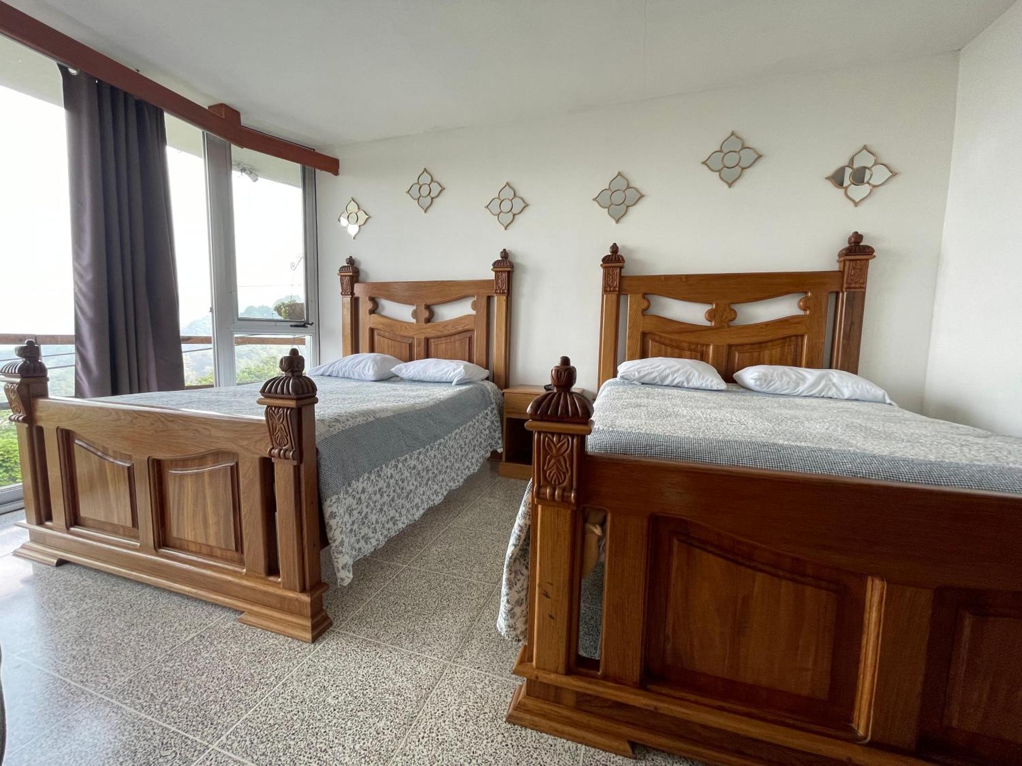 Vista Encantada Hotel Villa Canales Ngoại thất bức ảnh
