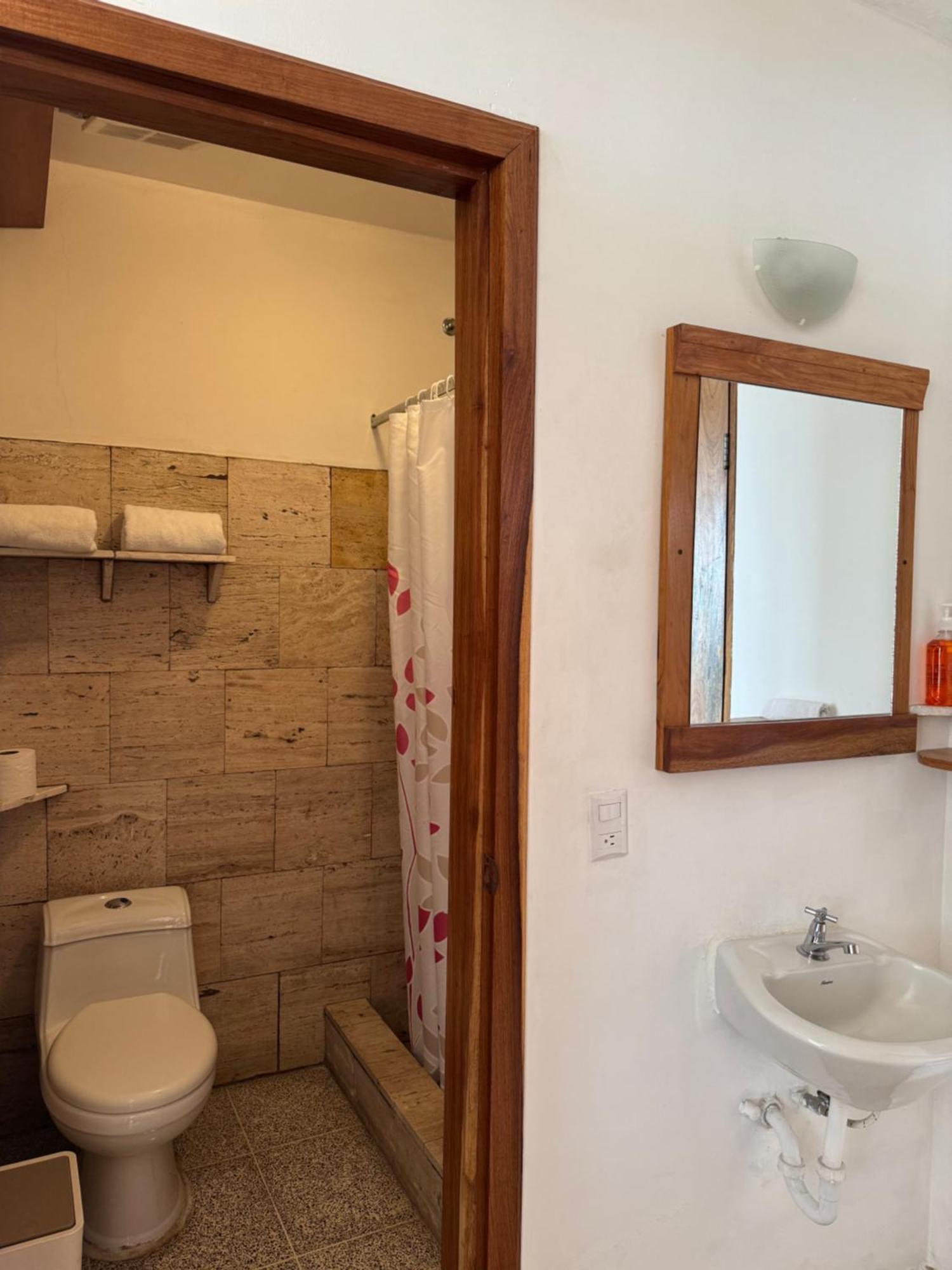 Vista Encantada Hotel Villa Canales Ngoại thất bức ảnh